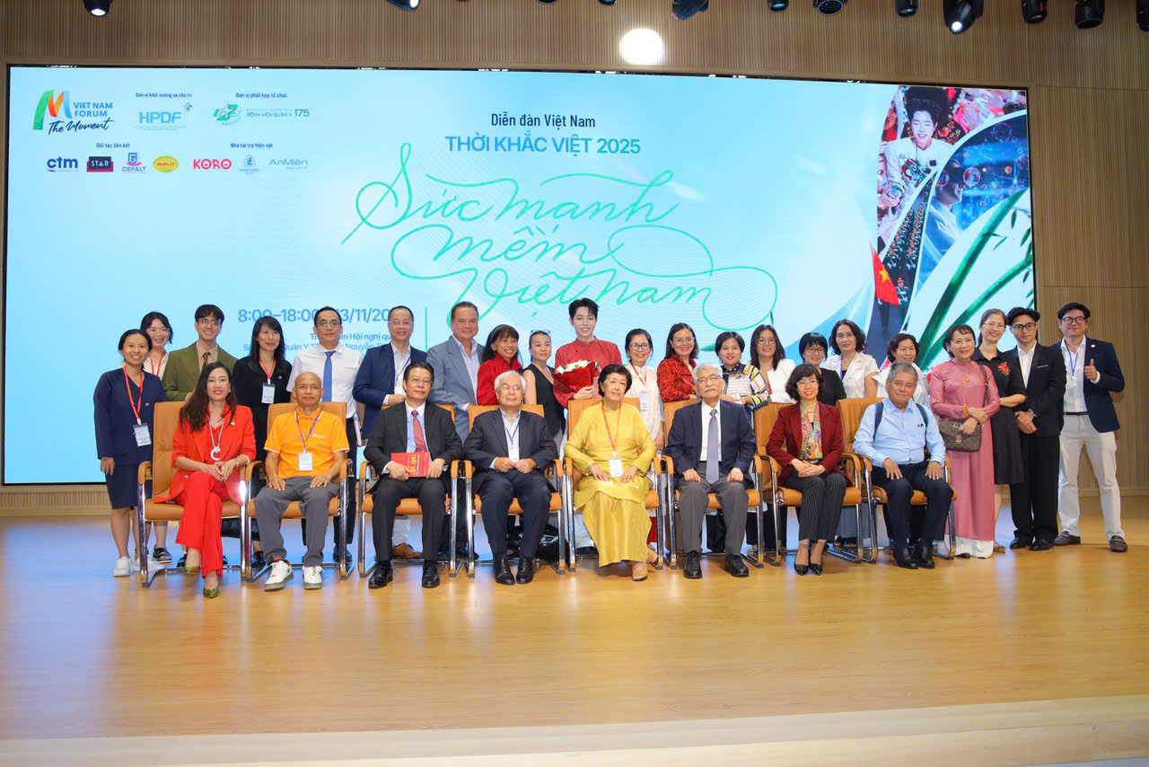 Cultural identity and international dialogue